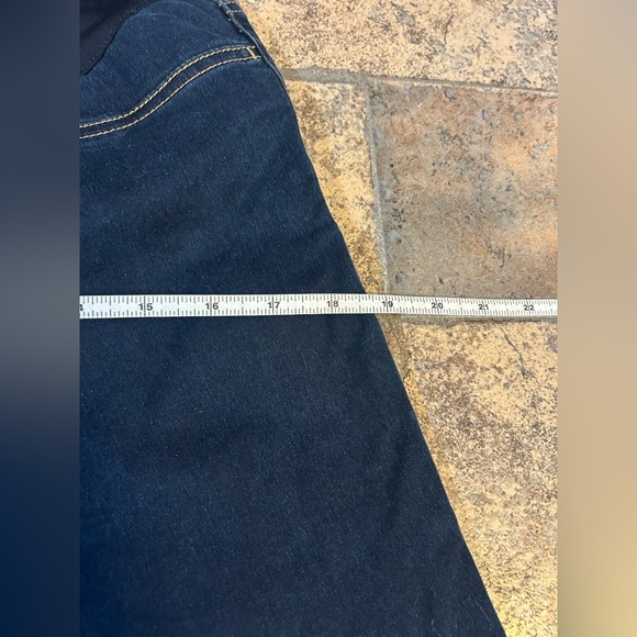Maternity jeans size small - Picture 5 of 6